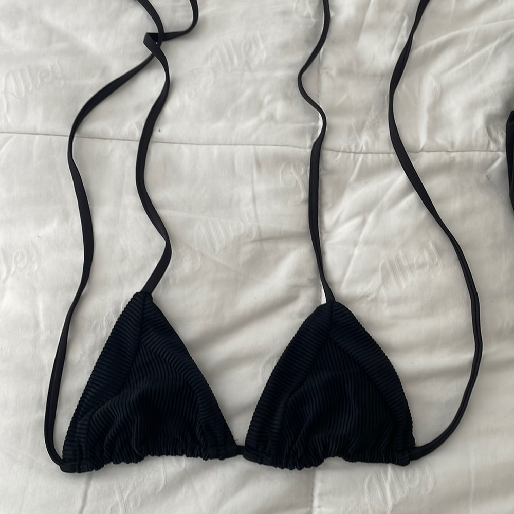 Frankies bikinis sky top